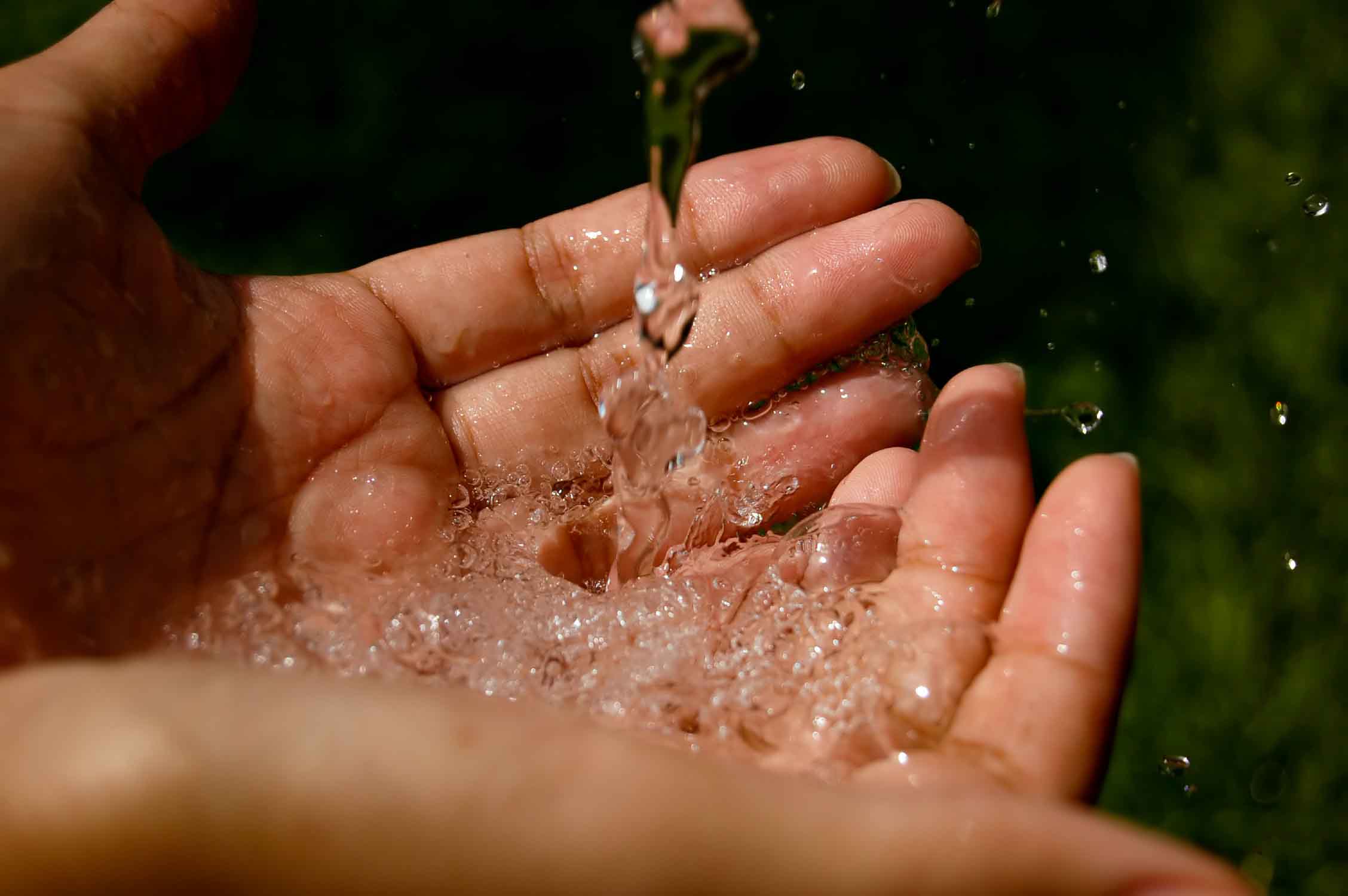 Khai nước nguồn nước thời biến đổi khí hậu